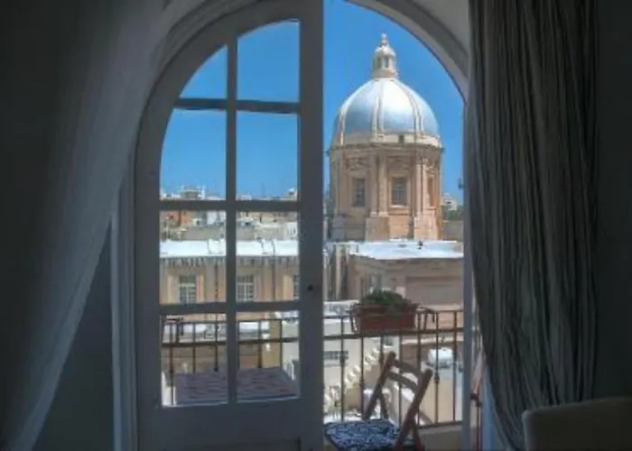 Upper Valley Sea View * Kalkara